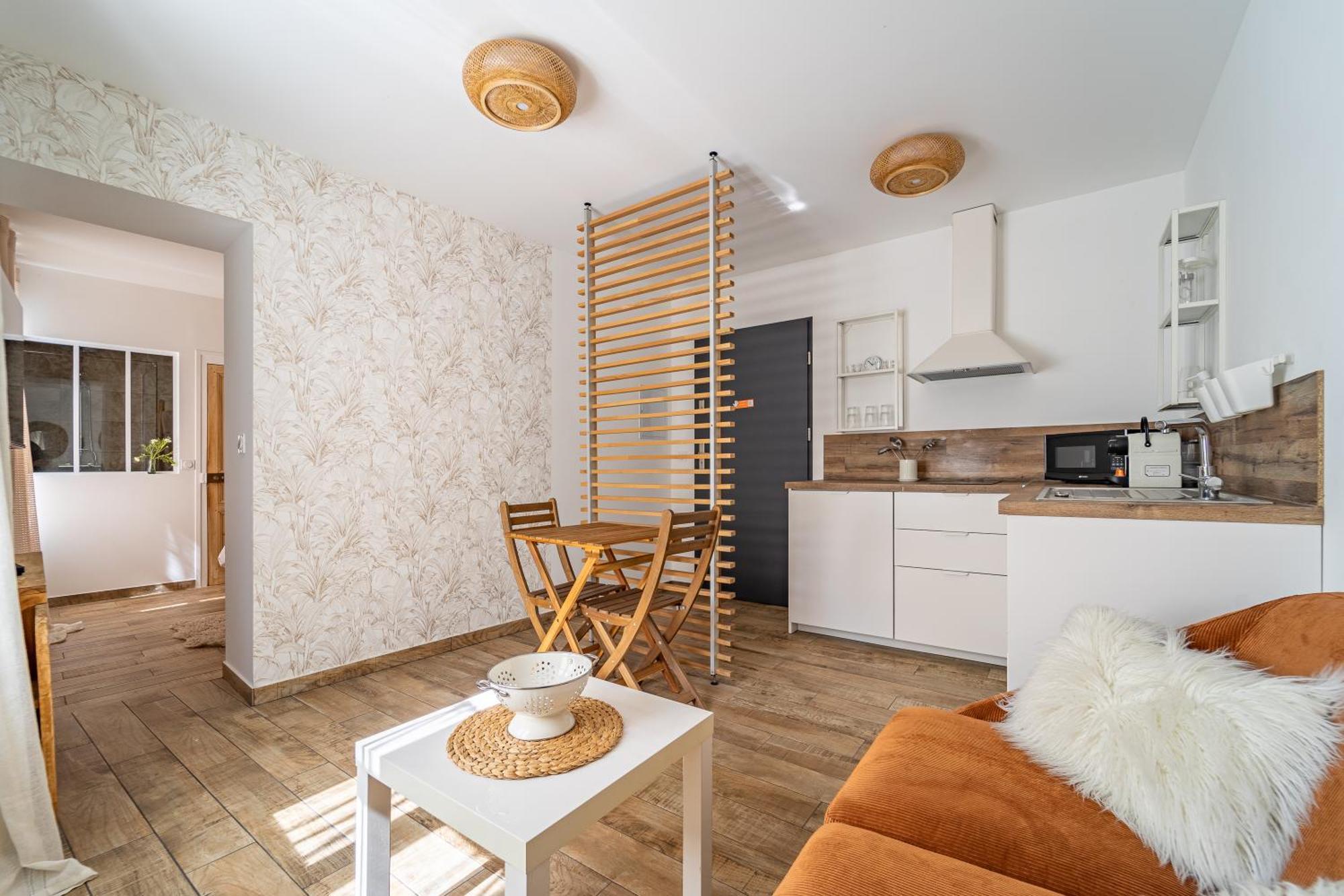 Cosy Room'S Frontonas Buitenkant foto