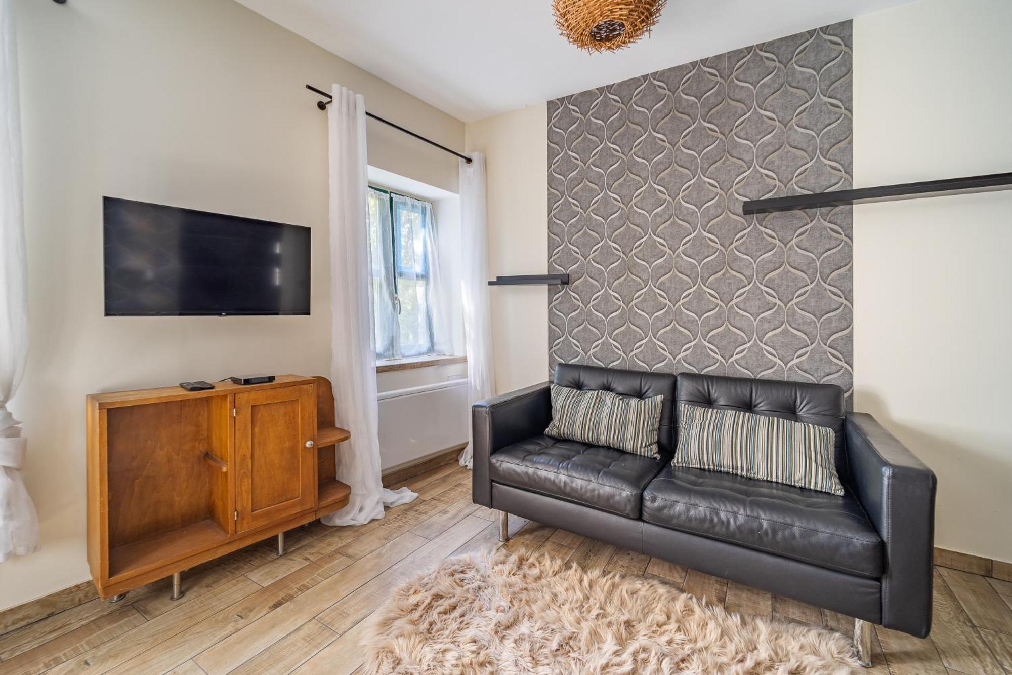 Cosy Room'S Frontonas Buitenkant foto